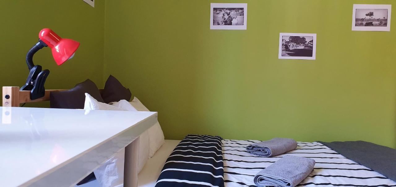 Chopin Street Private Rooms Katowice Buitenkant foto