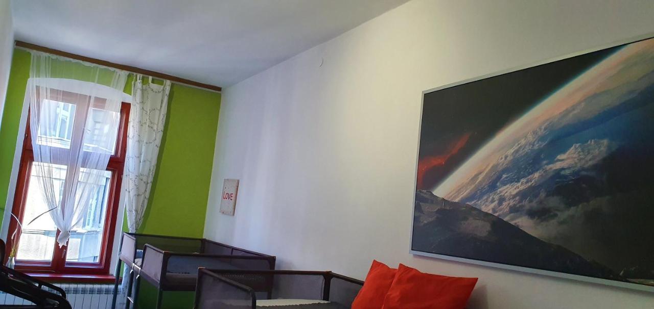 Chopin Street Private Rooms Katowice Buitenkant foto